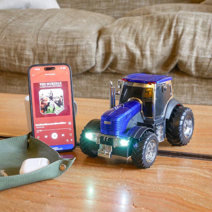 Steepletone UK Ltd - Wholesale Speakers - Tractor Bluetooth Speaker & Fm Radio with colour headlights!3