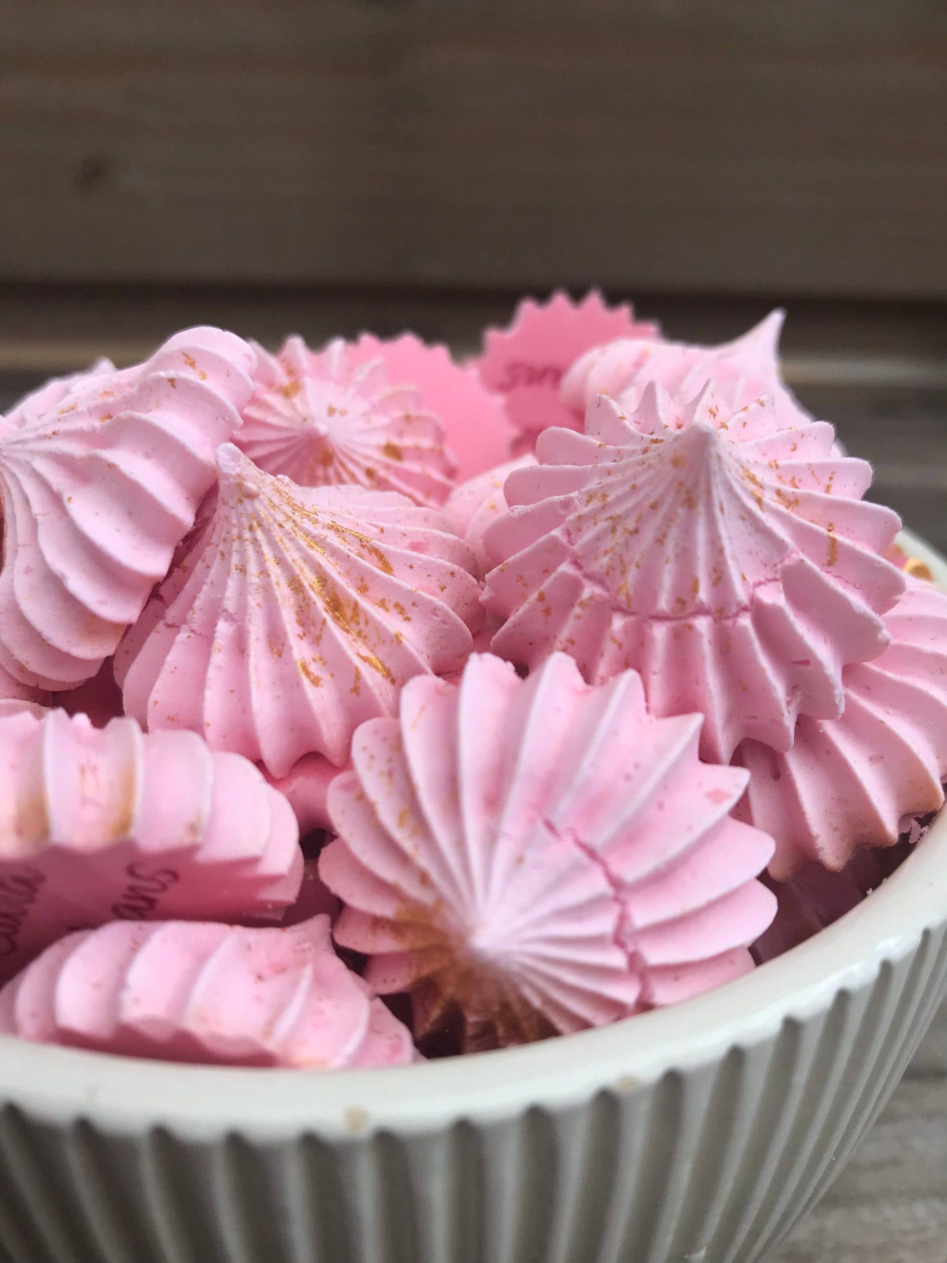 Ma Meringue - Wholesale Cookie - Pink meringues1