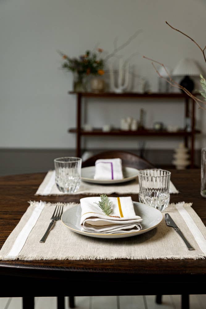 Liem Home - Wholesale Dinner & Cloth Napkin - Linen Napkins with Mitered Corners and Edging7