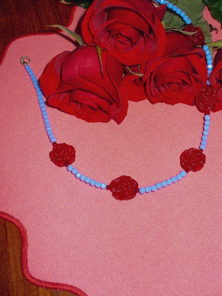 Rosette Necklace - Handmade Floral Glass Bead Jewellery for wholesale by blóma!