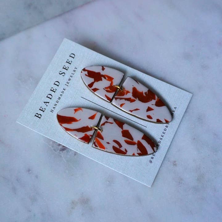 Brincos Pendentes de Argila Grandes Neutros por atacado de Beaded Seed by Ronea