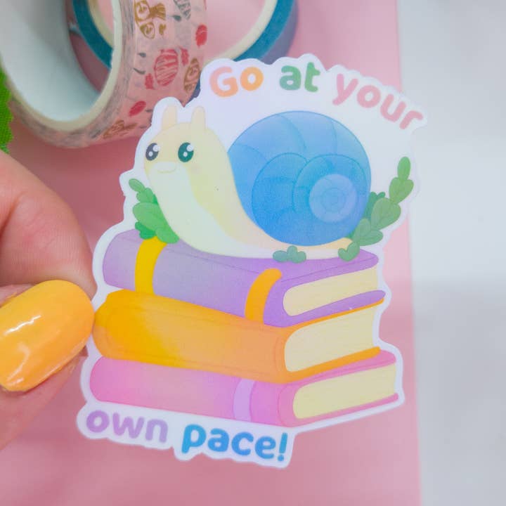 Gå på dit eget tempo sneglen klistermærke for engroshandel hos Okupoku