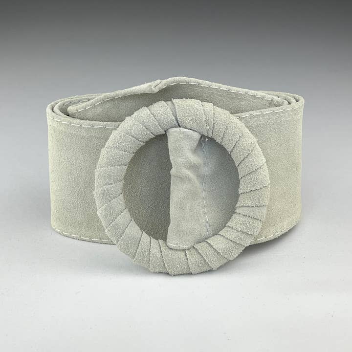 Wide Leather Belt with Tone-on-Tone Wrapped Round Buckle and other Purchase Wholesale ceinture cuir. Free Returns & Net 60 Terms on Faire trending on Faire.