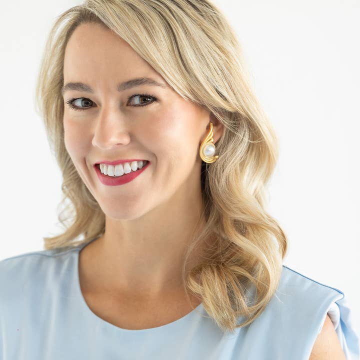 Susan Shaw - Wholesale Stud/Post Earrings - Villa Artemis Pearl Studs2