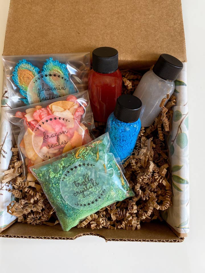 Kit de potions Magical Beasts avec ustensile pour la vente par The Magic Folks