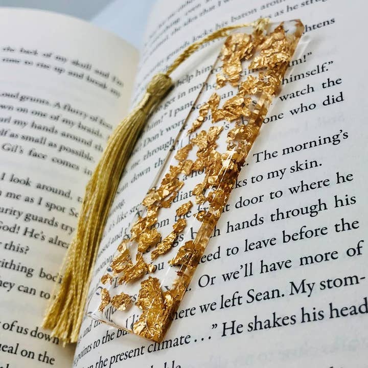 Sweet Heat Studios - Wholesale Bookmark - Gold Flake Mini Resin Bookmark1