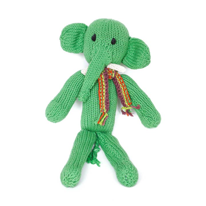 Éléphant en coton biologique tricoté à la main style araignée pour la vente par The Jacaranda Collective