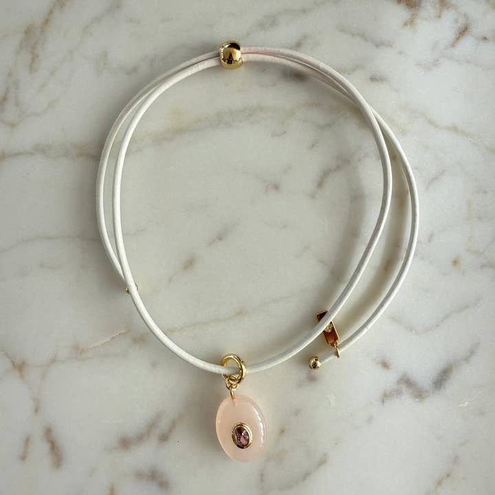 Strandkamning Halsband - Kokos / Rosa för wholesale av Smith and Co. Design