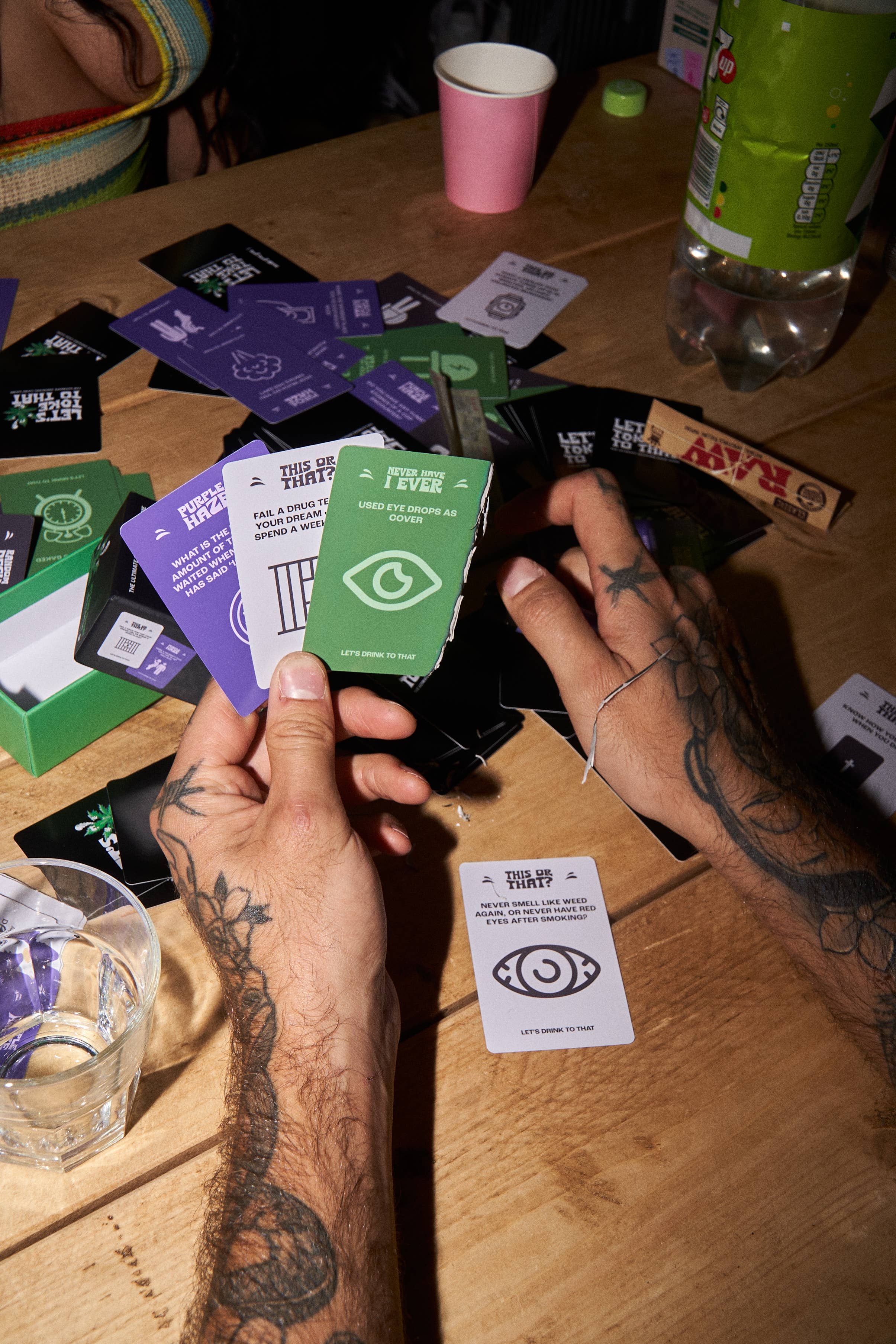 Let's Drink To That Limited – wholesale Card game – 'Lets Toke To That' Ultimate Smoking Card Game2