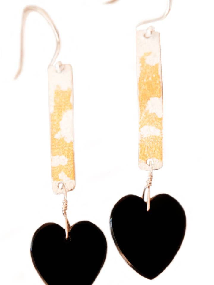 Onyx heart bar earrings for wholesale by Negar Shams