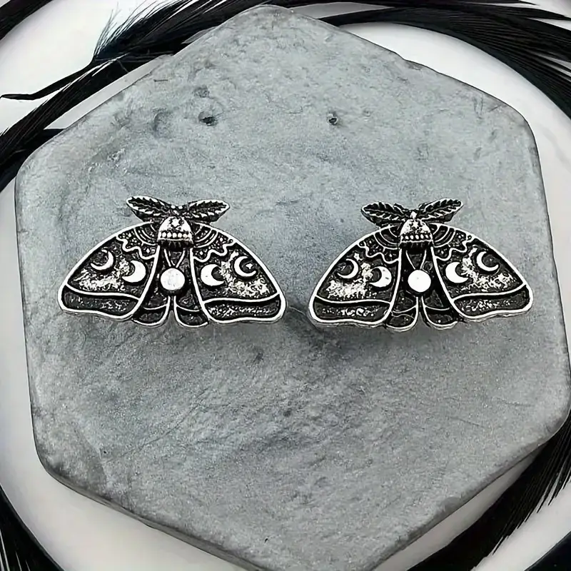 Magnifique Hearts - Wholesale Stud/Post Earrings - Mystical Moth Stud Earrings, Oxidized insect Earrings 4