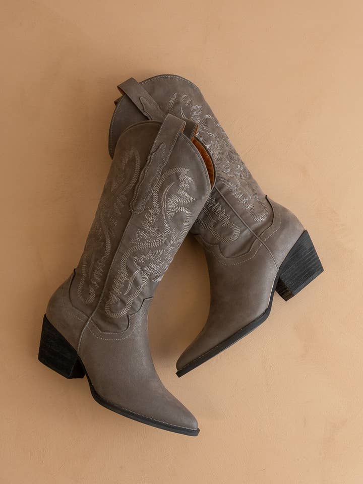 The Amaya Charcoal | Classic Western Boot for wholesale on Faire
