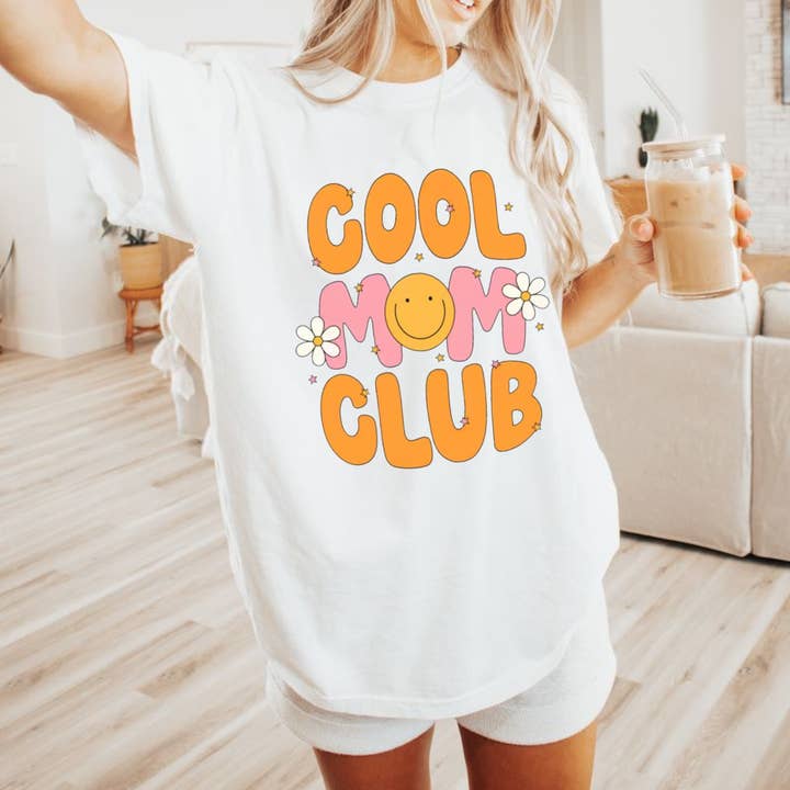Hey Jude Graphic Tees - Wholesale T-Shirt (Graphic) - Women's - Smiley Cool Moms Club T Shirt1