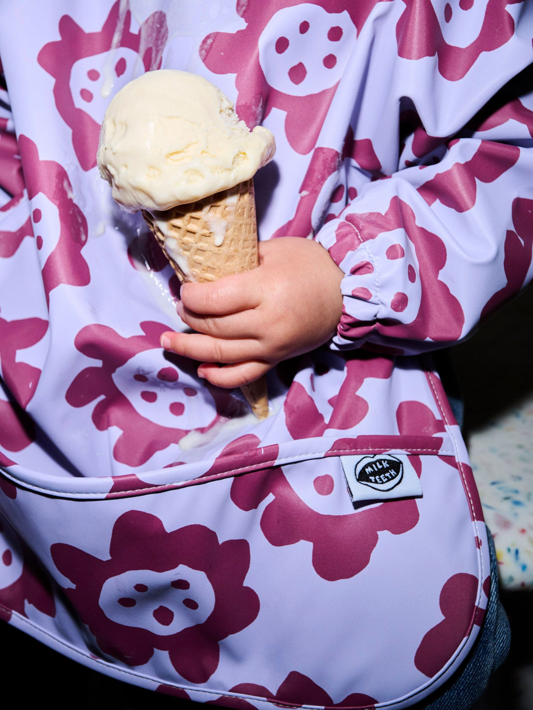 Milk Teeth - Wholesale Bib - Baby - SMOCK BIB15