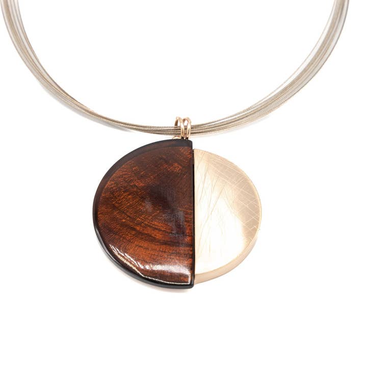 Grand collier en demi-cercles pour la vente par KLK