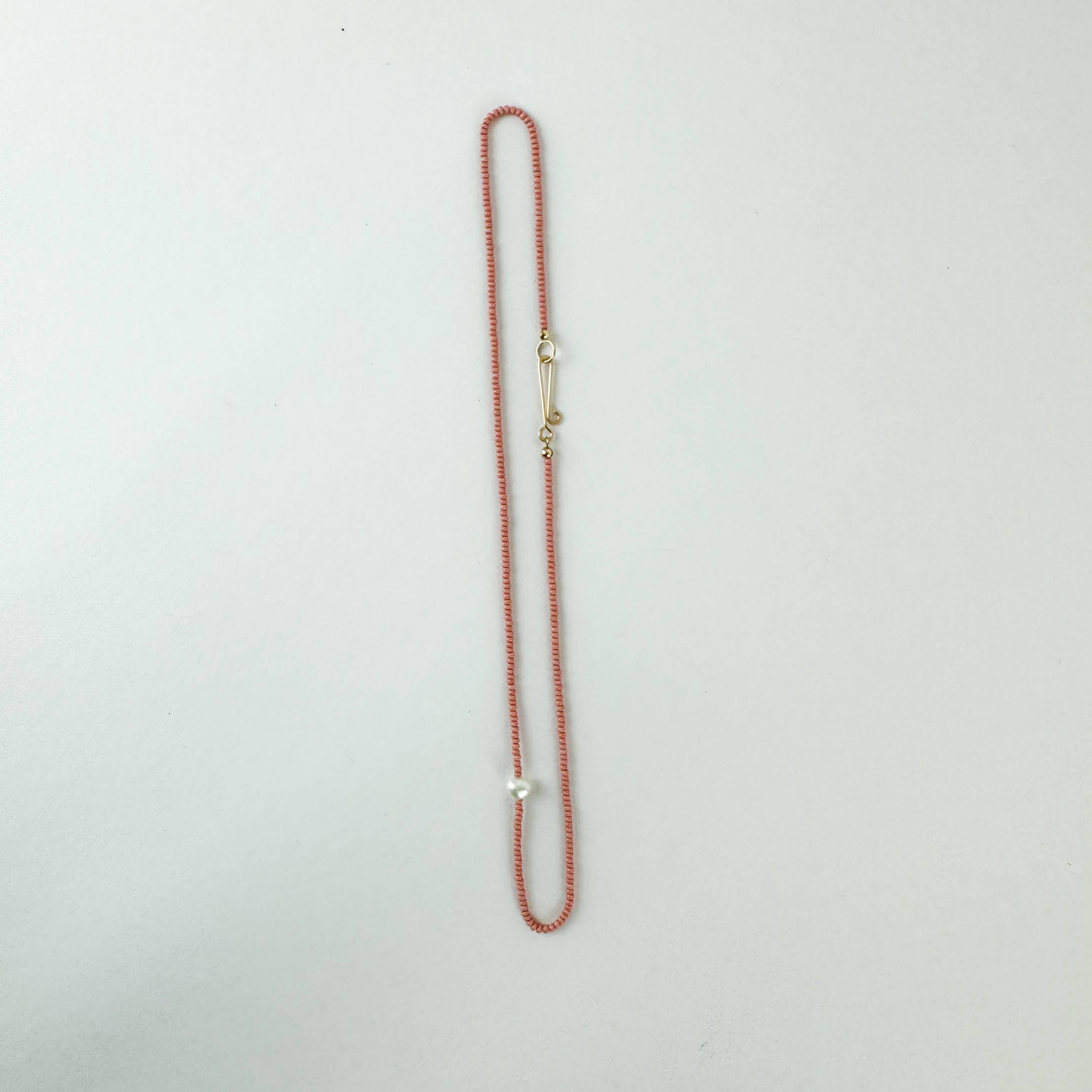 Millhouse Collection - Vente Collier de perles - Le collier Khadi - Terre cuite rose1