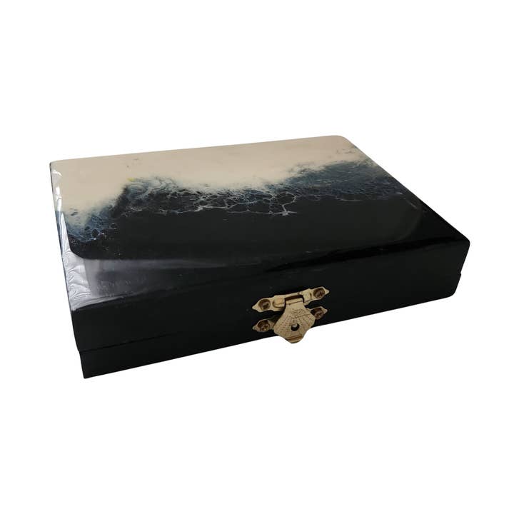 Flat rectangular box for wholesale by Blue Bourbon Designs