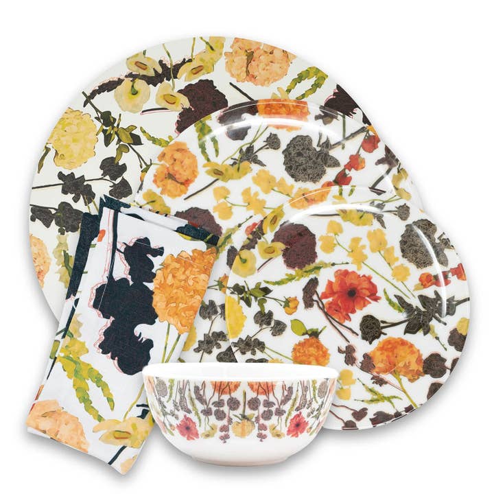 Set da padrona di casa Auburn Bouquet - Servizio da 20 pezzi per la vendita all'ingrosso da parte di Elizabeth Sutton Home