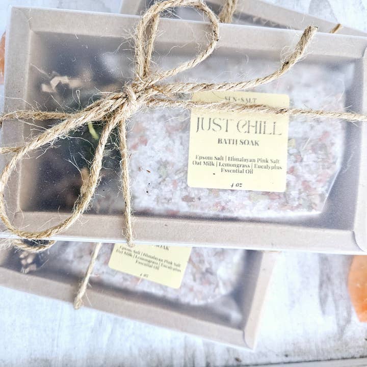 Lux&Lou - Wholesale Bath & Body Set - Just Chill Bath Salt & Succulent Candle Gift Set Bath Soak