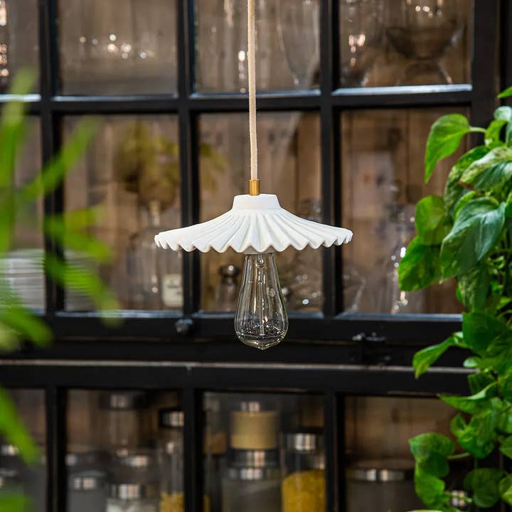 ANTONIA com suspensão branca com cabo redondo de linho por atacado de REMINISCENCE HOME