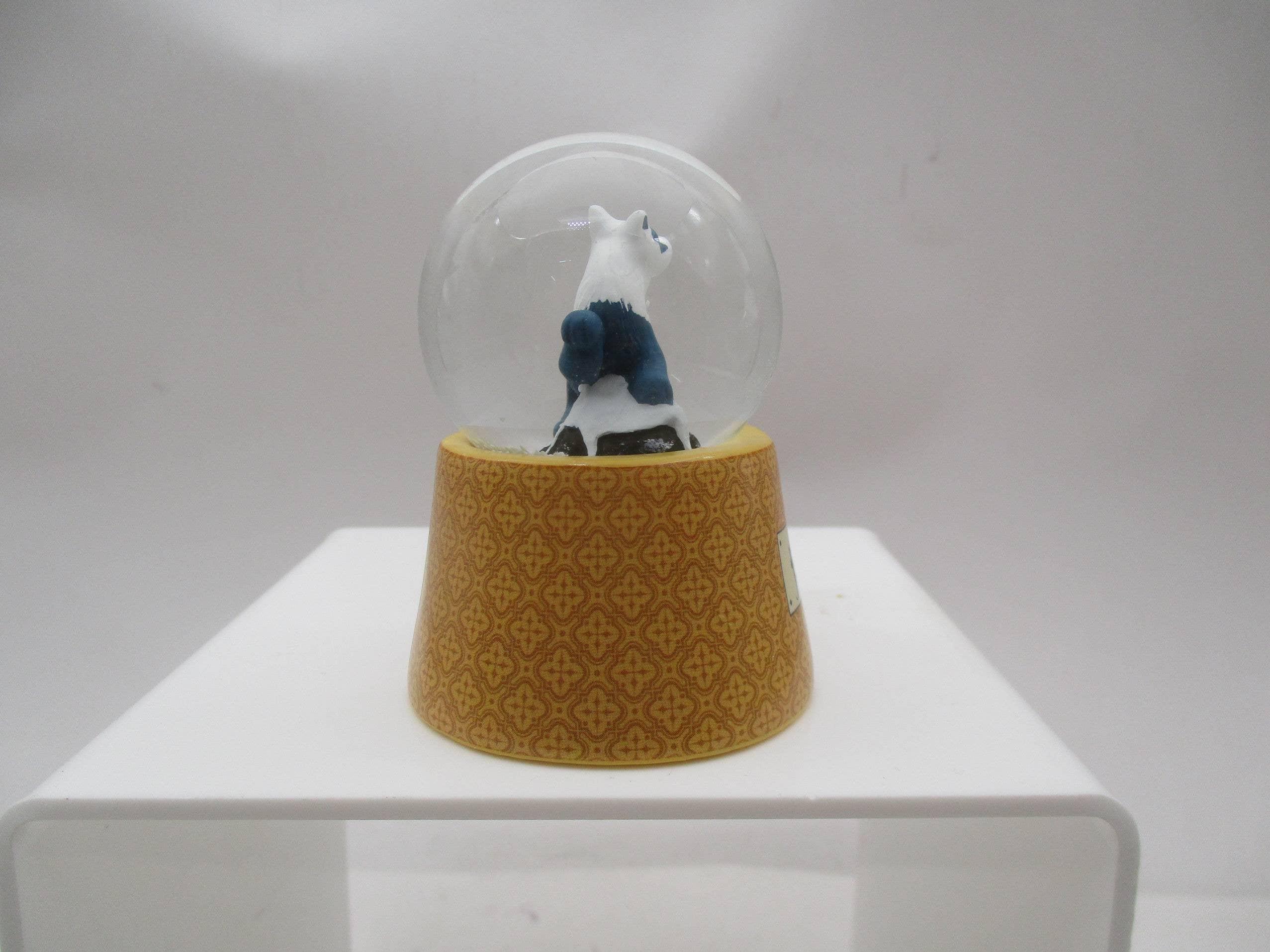 Silver Buffalo - Wholesale Snow Globe - HP Hufflepuff Badger Boxed 45mm Light Up Snow Globe2