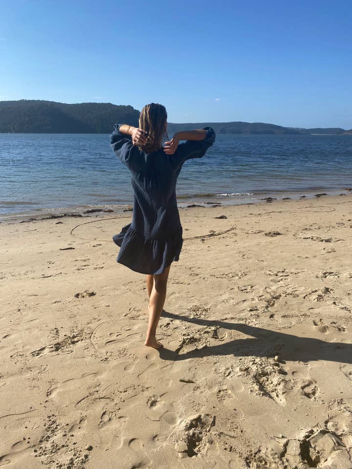 Honour Apparel - Wholesale Dress – Women's - Remember Me Mini9