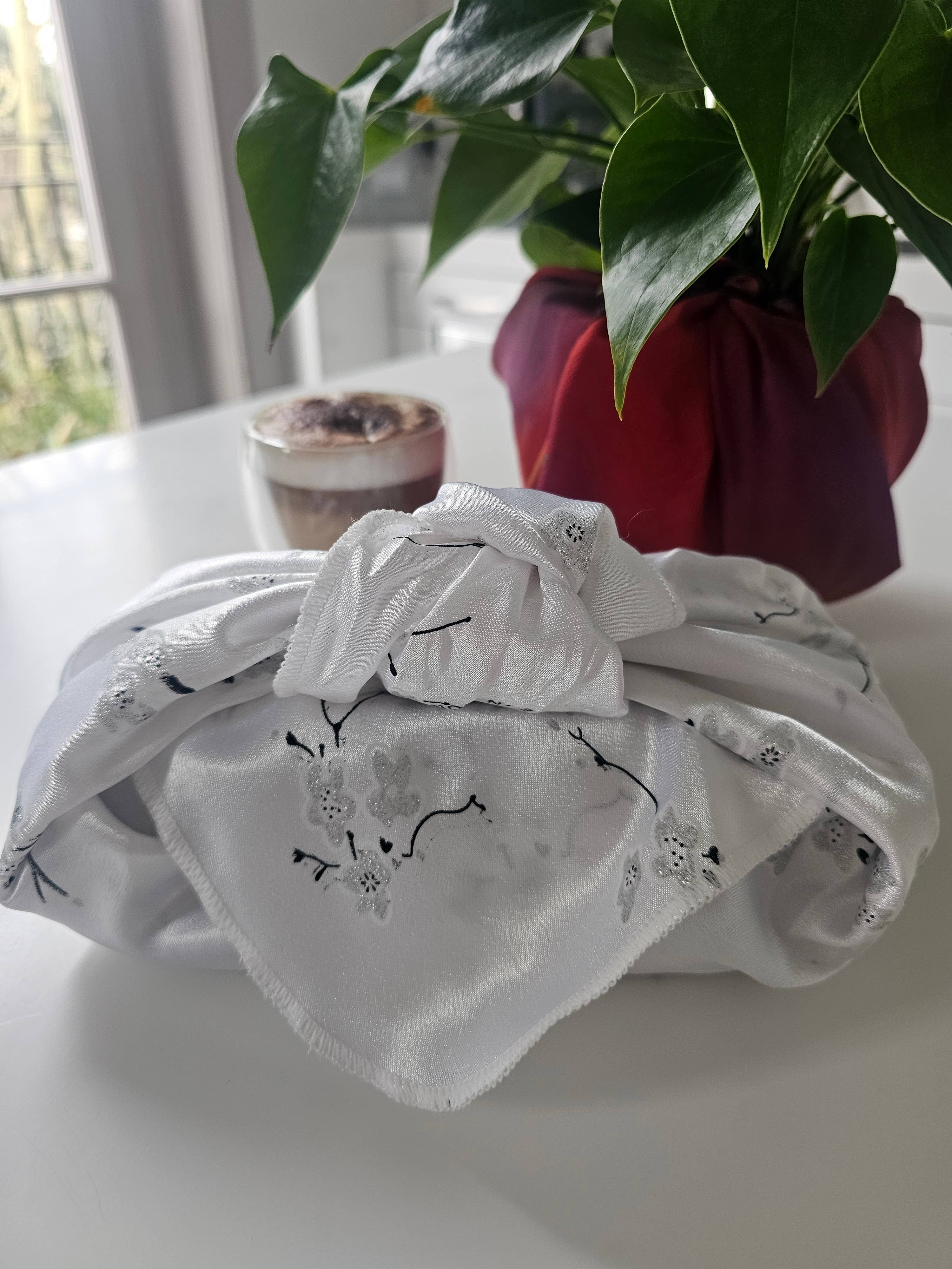 Eazywraps – wholesale Flat wrap – Velvet Forest/Luxury Fabric Wrap/ Eco-Friendly Gift Wrapping6