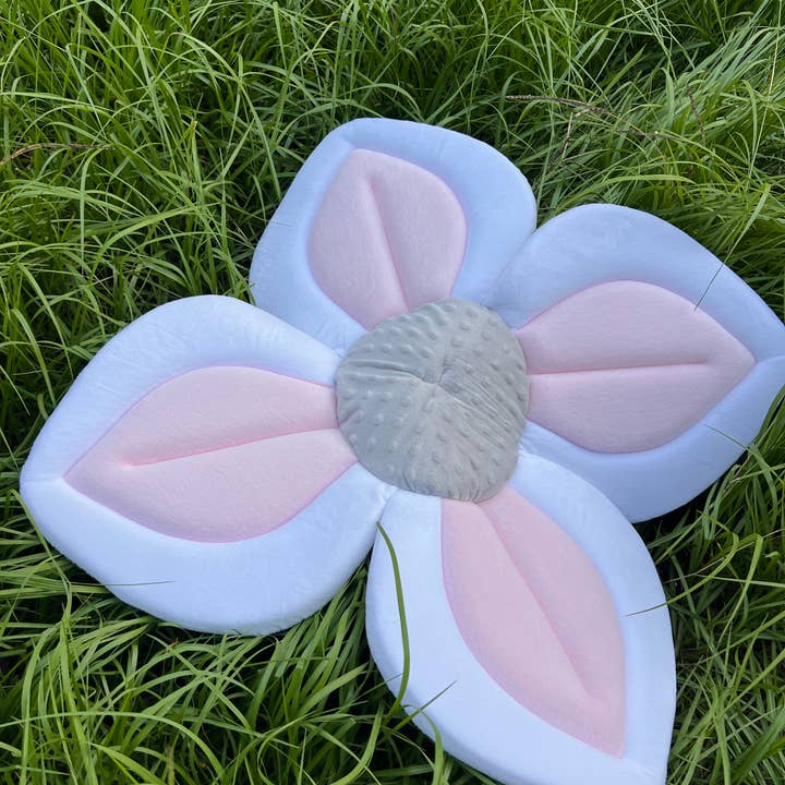 Baby Bath Seat, Newborn Bath Seat, Flower Bath Mat, Blooming for wholesale by Hey Shop