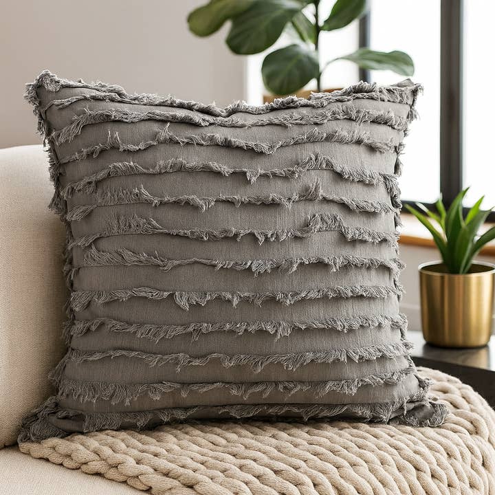 Almofada Arranjada Algodão Fringed 17" Cinza Moderno por atacado de Fennco Styles