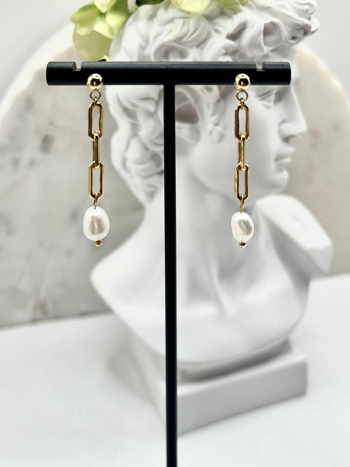 Brincos Pérola em Corrente de Clipe de Papel Banhado a Ouro por atacado de Lovely Sunday Jewelry