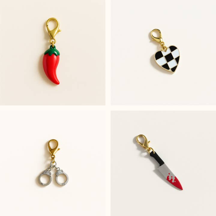 Little Smut Closet - Wholesale Bookmark - Dark Smutty Romance Kindle Charm Chain1