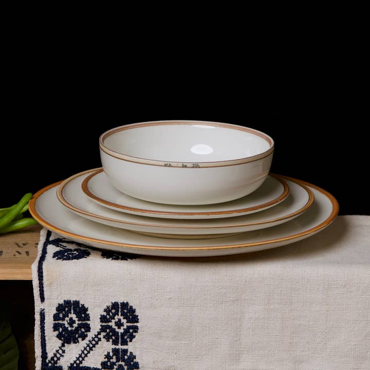 Large Hermit Glossy Porcelain Plate for wholesale by Middle Kingdom