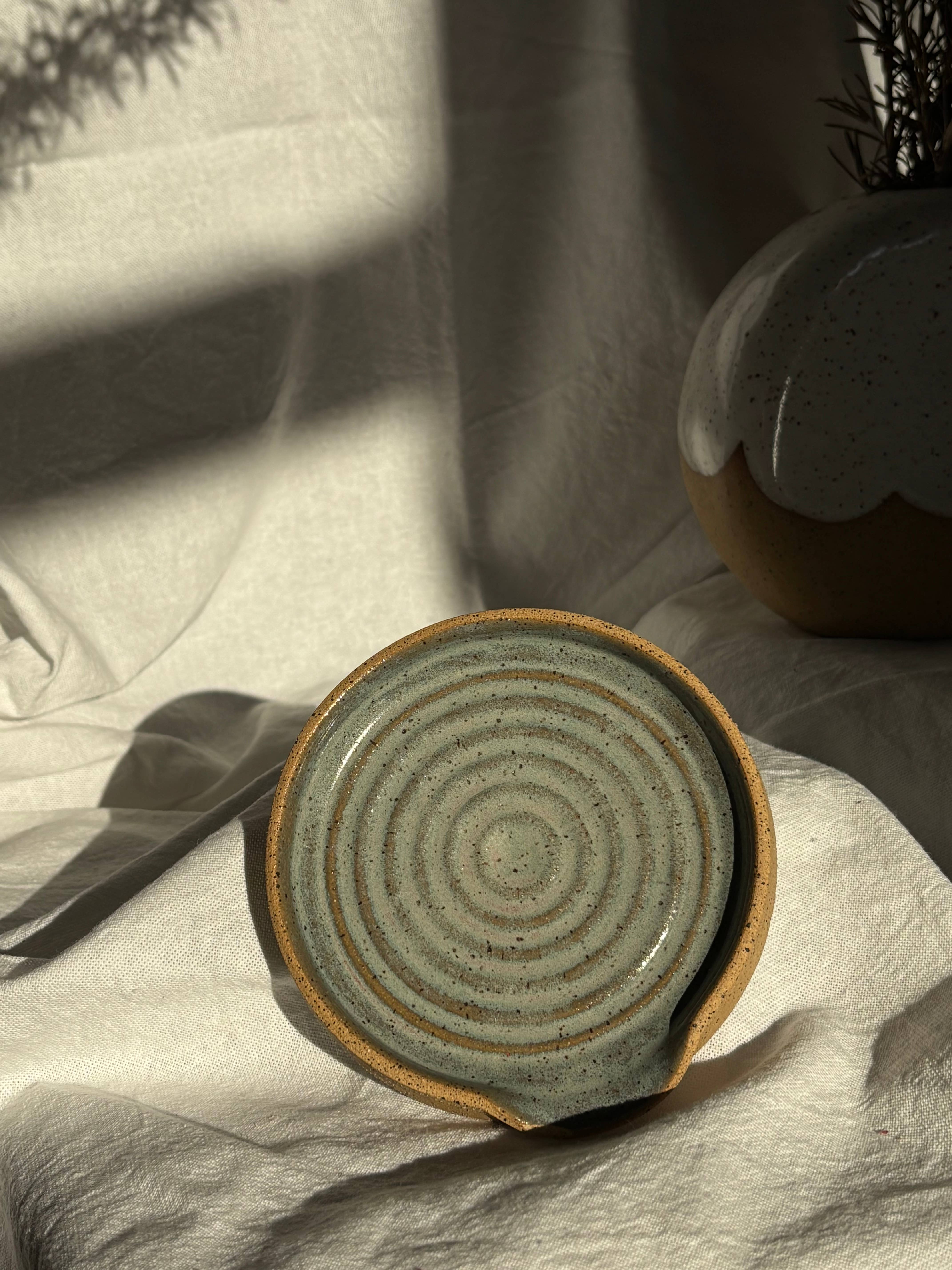 Curtis Park Soap & Ceramics - Wholesale Spoon rest - Ceramic Spoon Rest Artichoke1