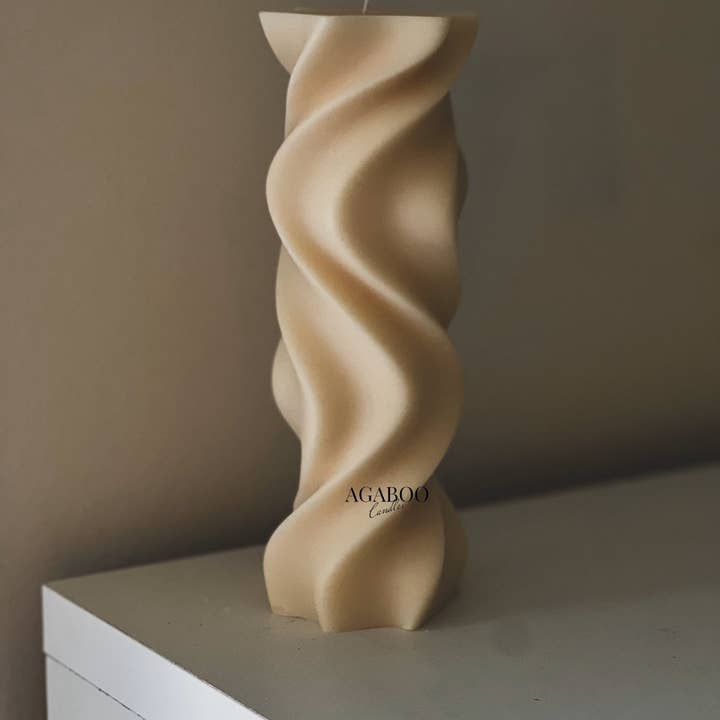 Agaboo Candle - Wholesale Novelty candle - Artistic Swirl Pillar Candle 7x2.5in