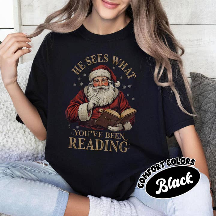 Glaime – wholesale T-shirt (graphic) – women's – Funny Bookish Christmas Santa Comfort Colors Sweater & Tee2