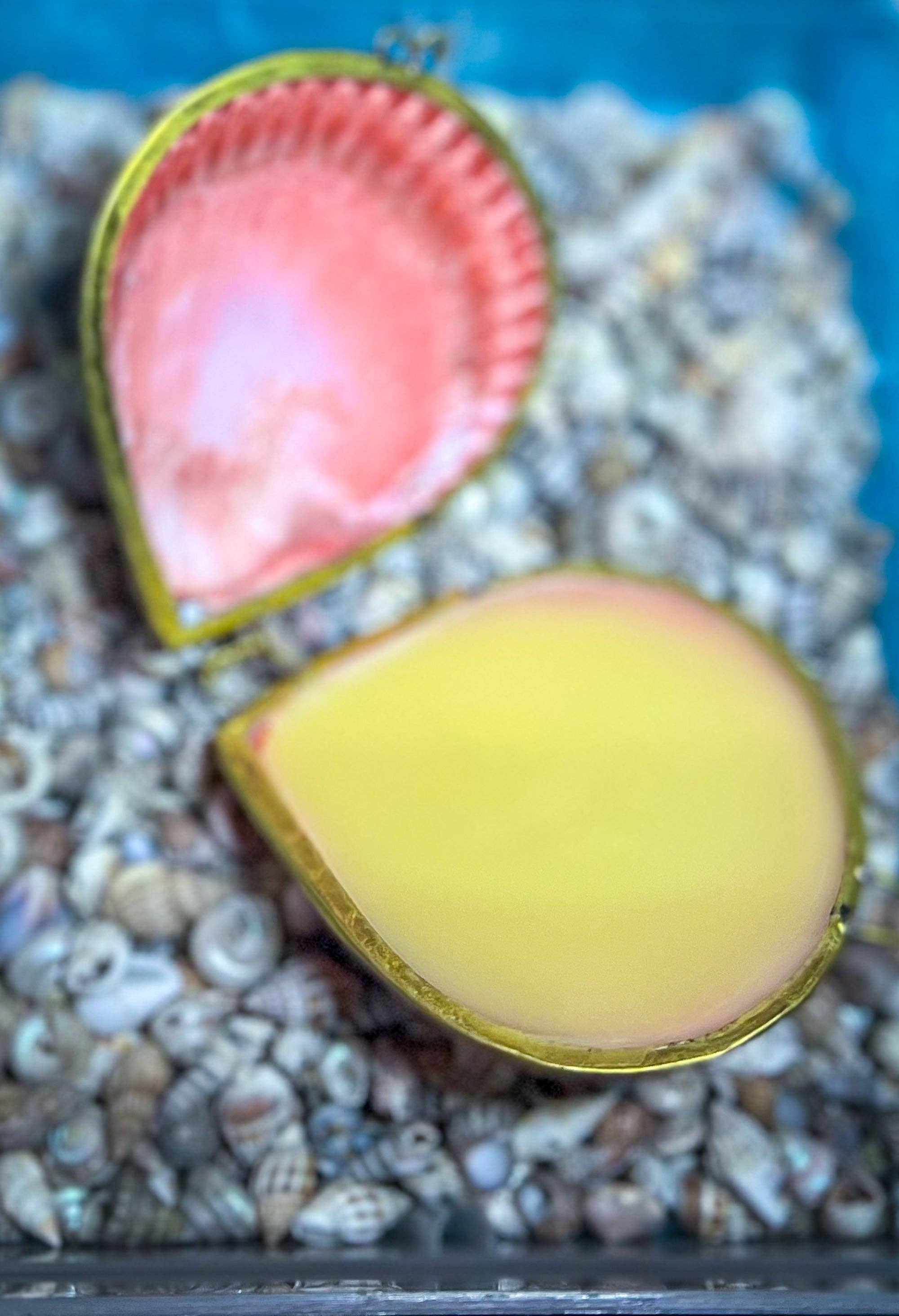 Mandala Gems - Wholesale Solid Perfume - CREATRIX Solid Perfume, Botanical Natural Perfume in A Seashell Compact6