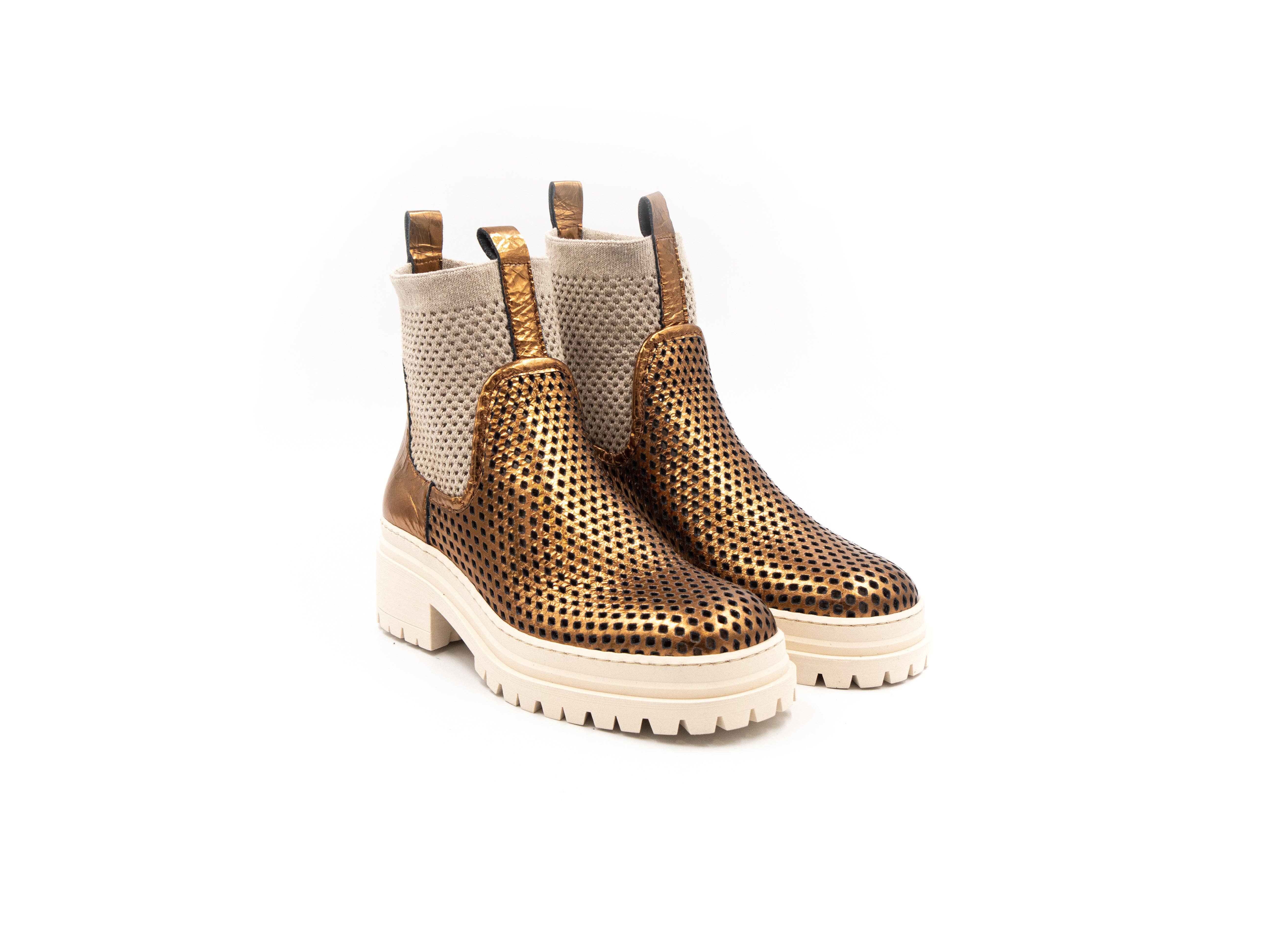 Casta - Wholesale Chelsea Boots - Women's - Fox2