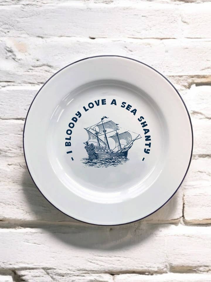 J'adore un plateau en émail décoratif avec une chanson de marin. pour la vente par Sovende Bjorn