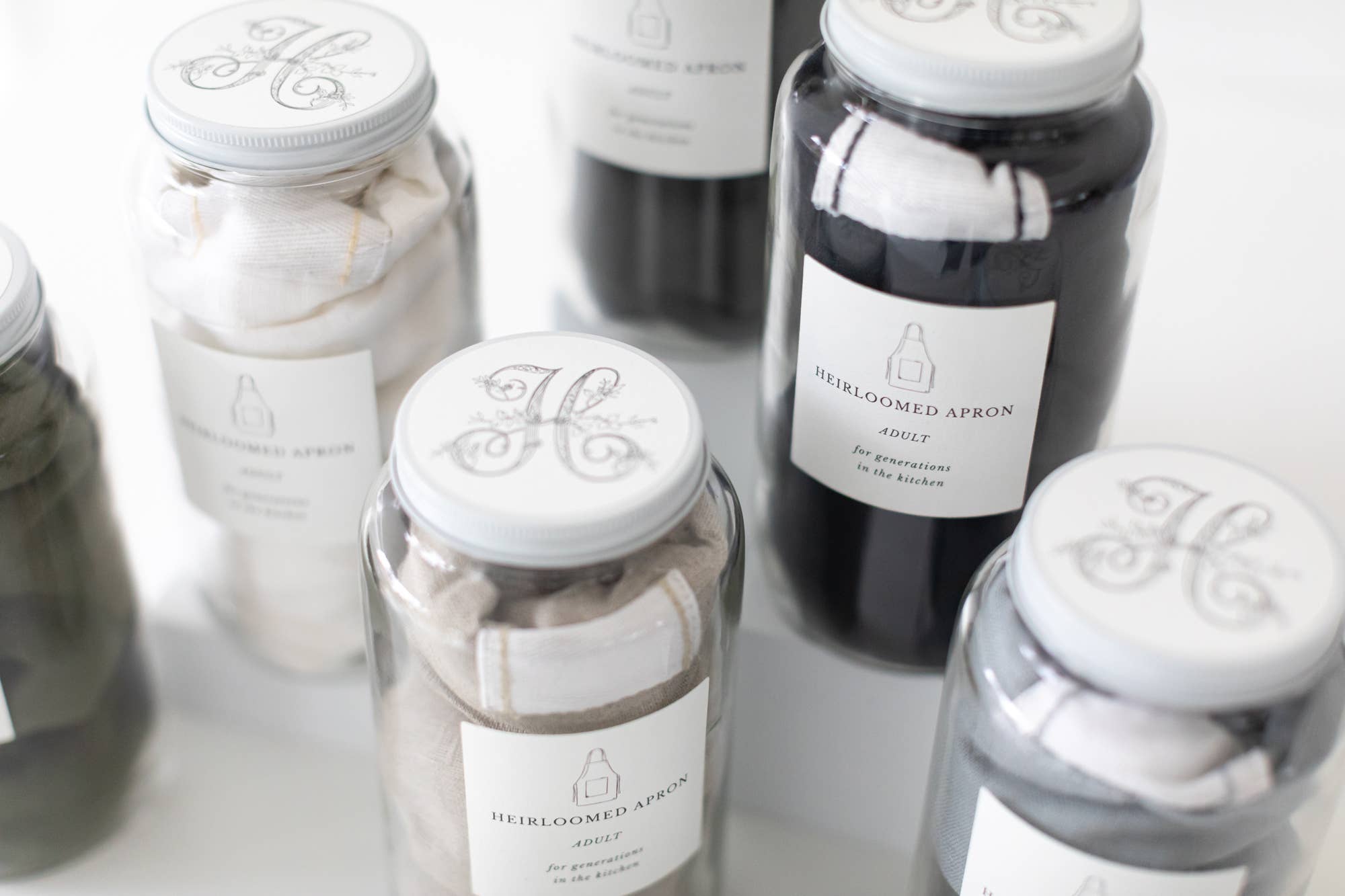Heirloomed Collection - Wholesale Apron - Keepsake Jar Linen Adult Bistro Apron Oatmeal5