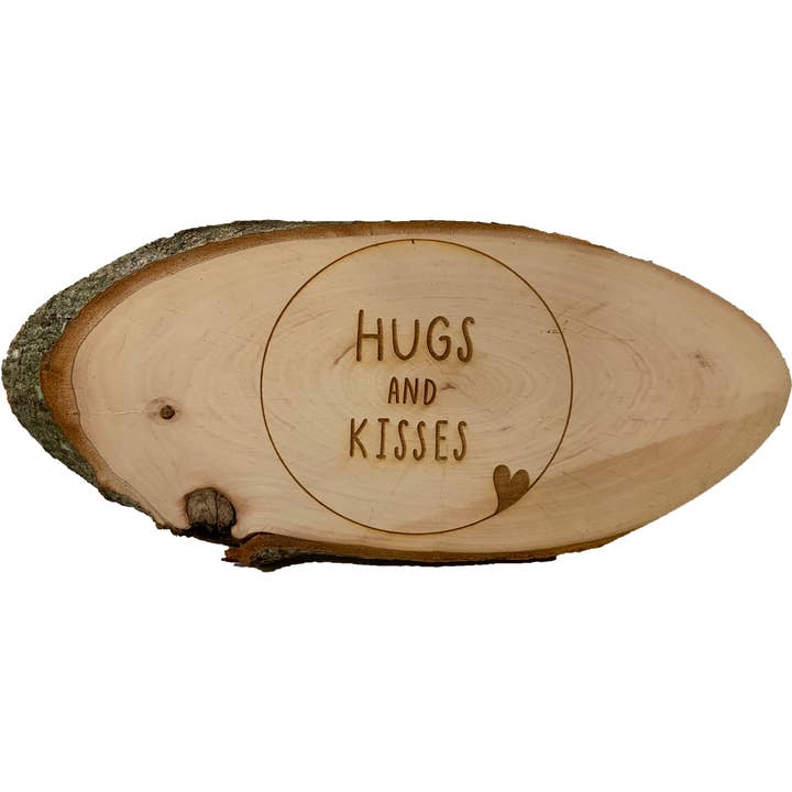 Teksttavle træ disk "Kram og kys" for engroshandel hos TextTim.nl
