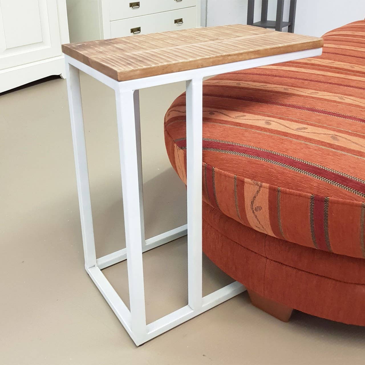 Voglrieder - Wholesale Side Table - Side table sofa table laptop table C-table 40x60x25 cm Liv1