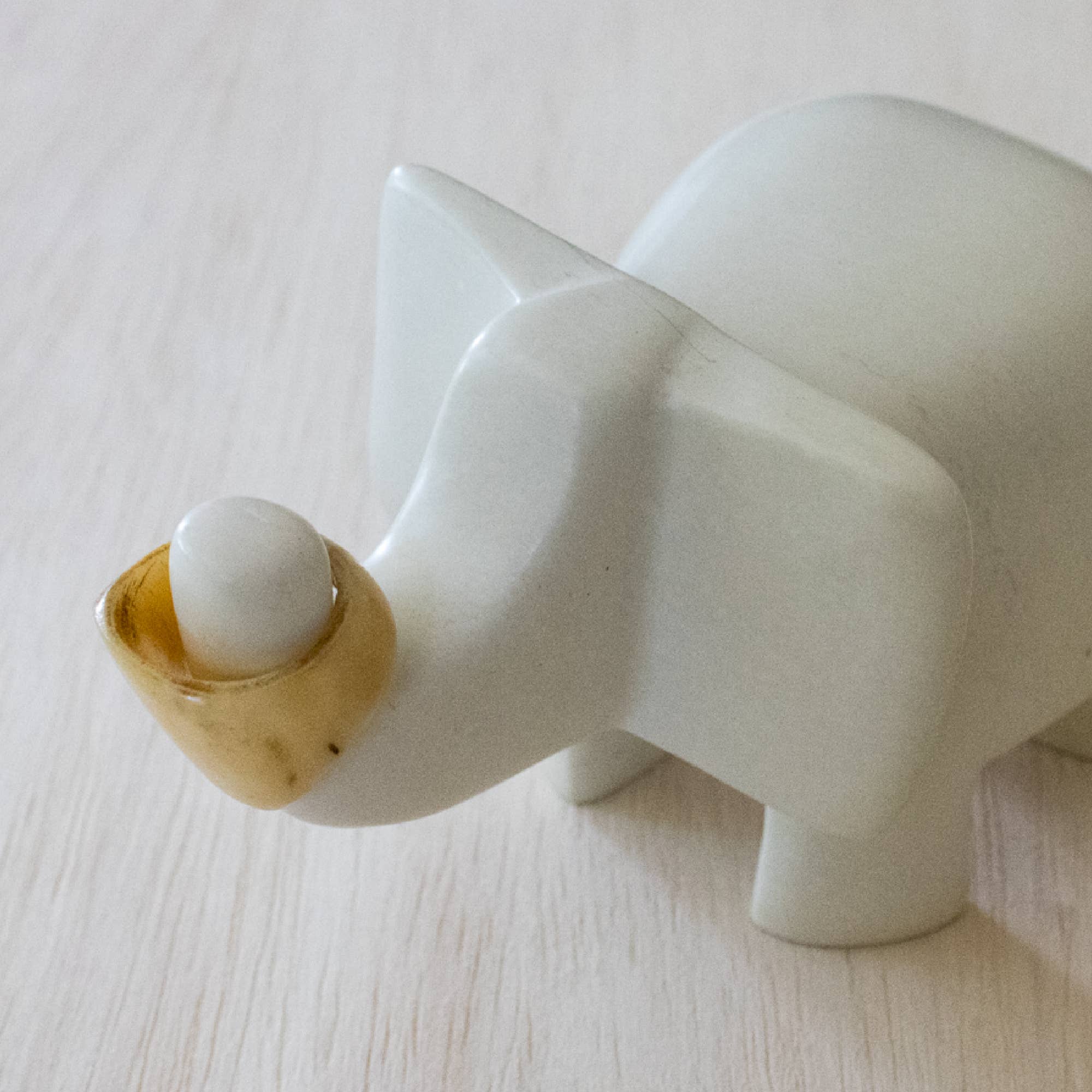 Venture Imports LLC - Vente Figurine décorative - Grand éléphant naturel2