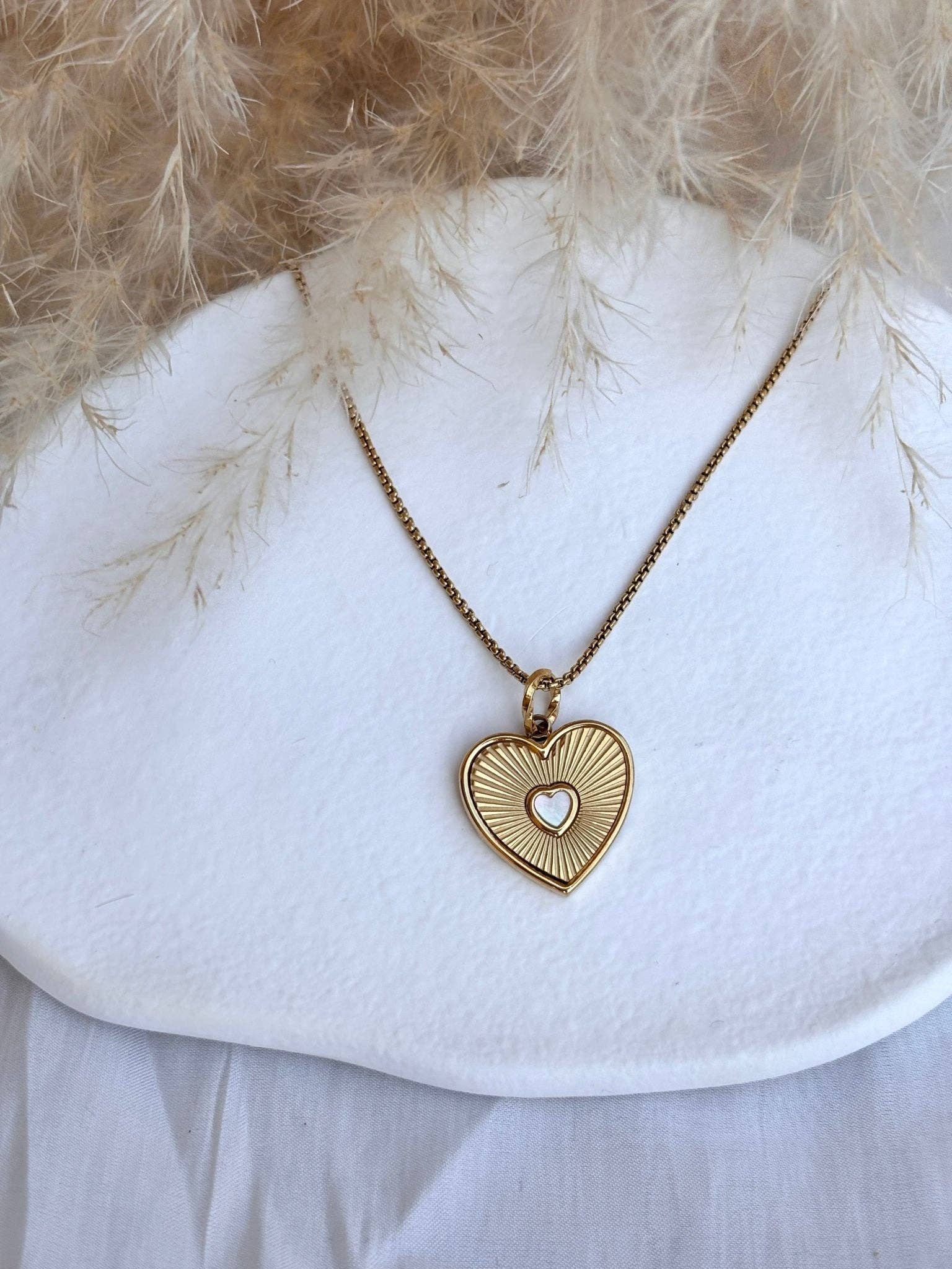 DUESTELLE ITALIA - Vente Colliers à pendentif - Cor - Collier Cœur plaqué or 18K1