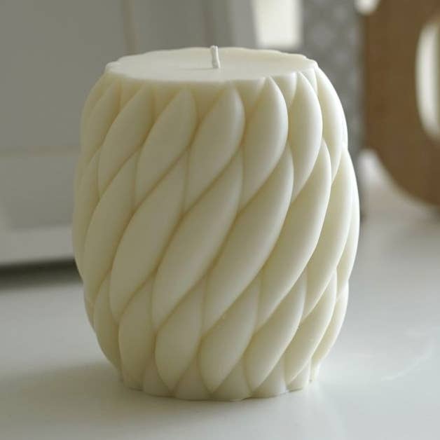 Decorative Braided Candle for wholesale by INZ Aragón S.Coop. Pequeña