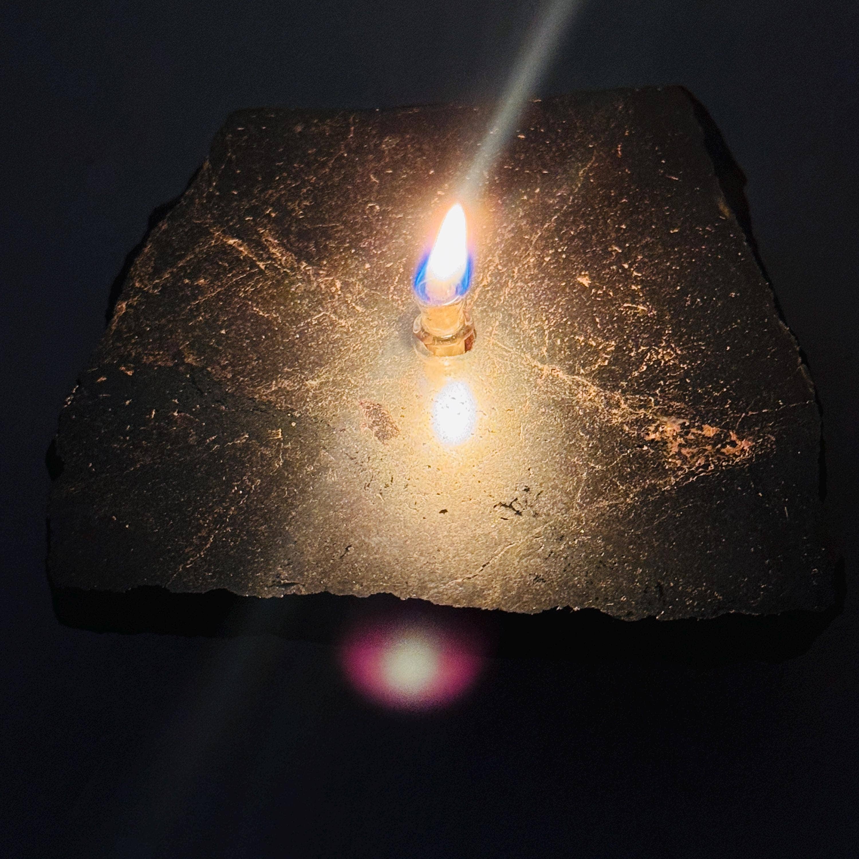 Roccia Roba - Wholesale Gift Box - Hematite Rock Candle Gift Box2