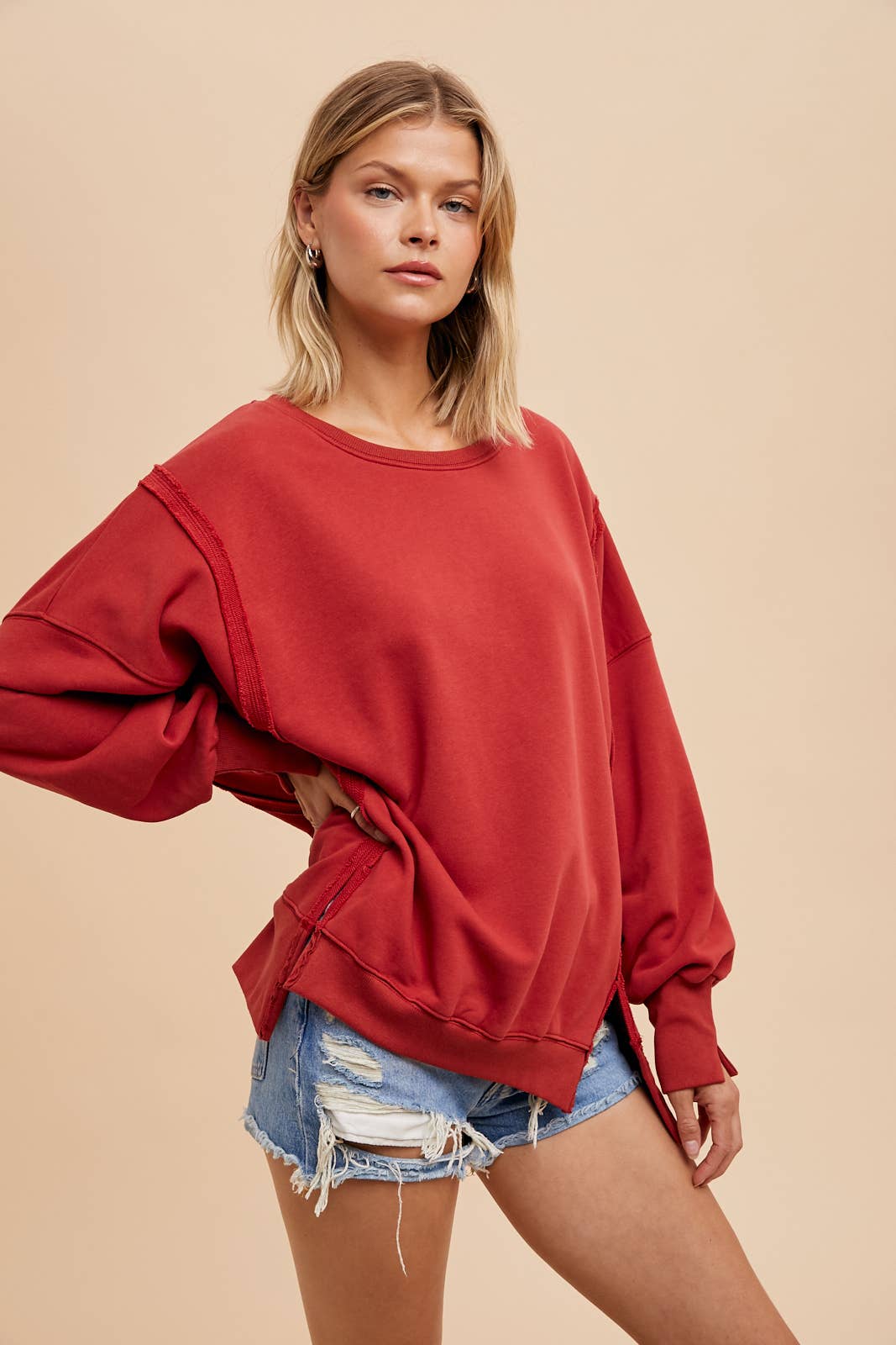 In Loom – Großhandel Sweatshirt – Damen – ÜBERGROSSER, GEWASCHENER PULLOVER 8