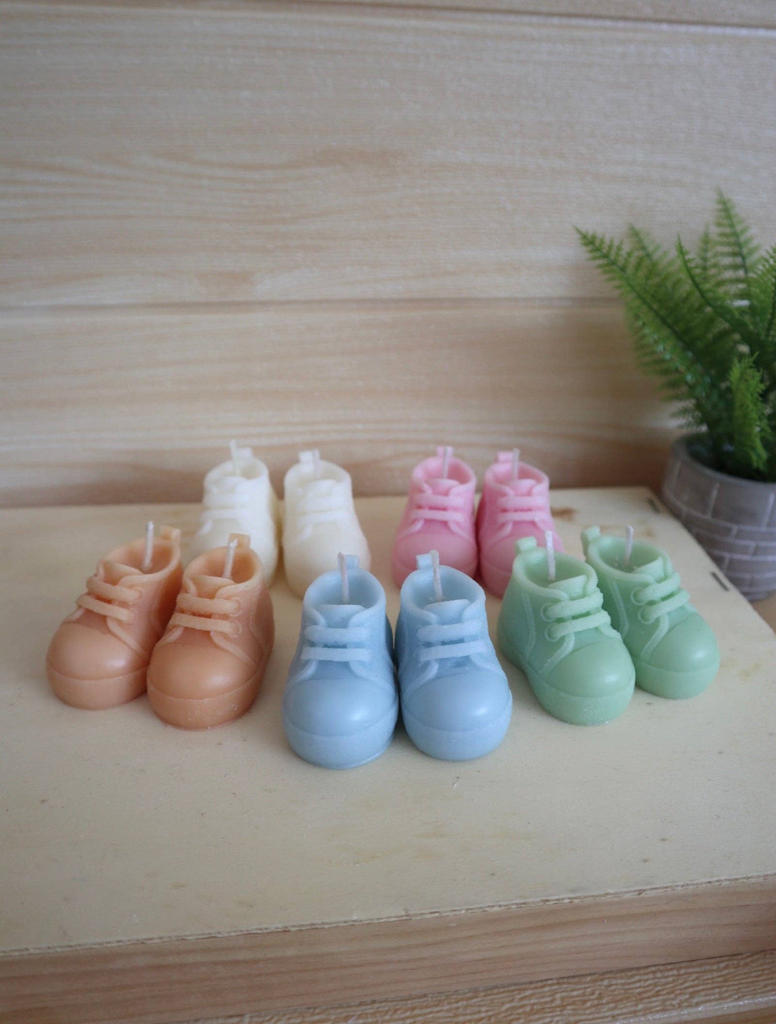 Velas Galbis - Jose Galbis Soler, S.L. – wholesale Prydnadsljus – Doftljus i form av en sko med vegetabiliskt vax, finns i fem olika färger0