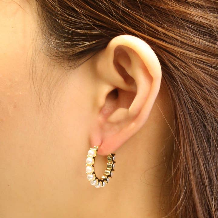 MiMi Wholesale - Wholesale Hoop Earrings - SJE310534 14K Dipped Pearl Pin Catch Hoop Earrings2
