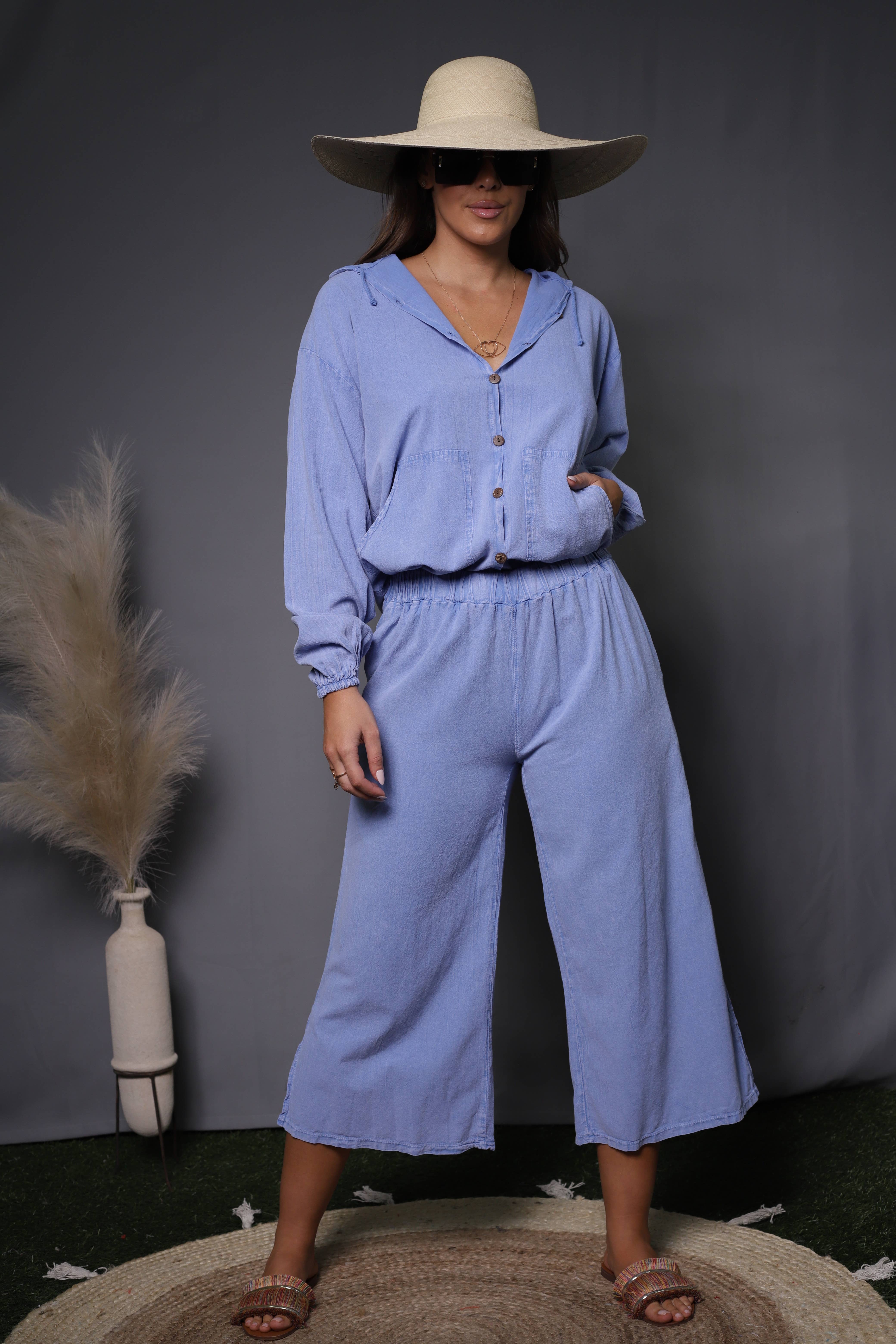 Giocam – wholesale Pants – Women's – 214 Capri Liz2