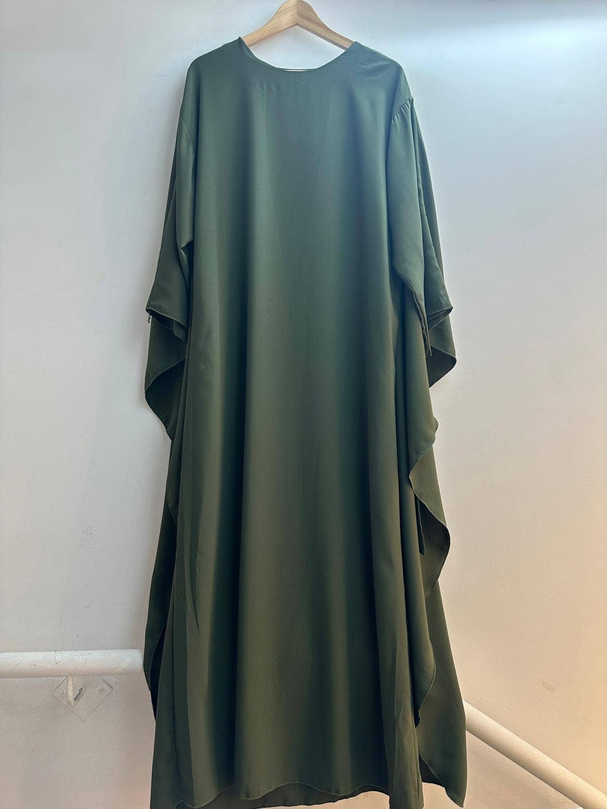 LORIANE - Wholesale Dress - Women's - 10315 Long muslim dress with belt, plain one size10
